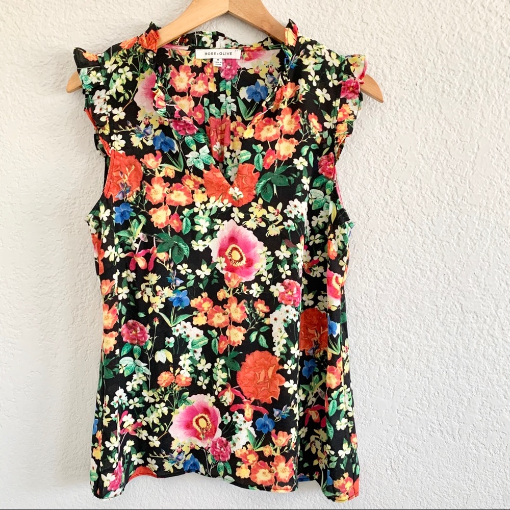 ROSE+OLIVE sleeveless floral top size M